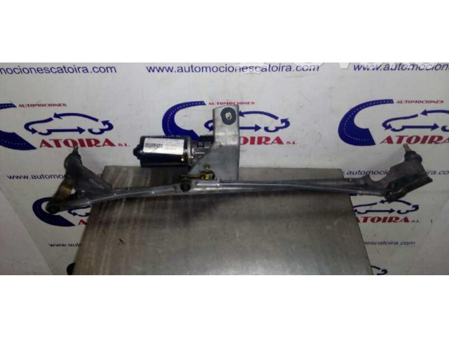 Моторчик заднего дворника 0390241133    Volvo V70