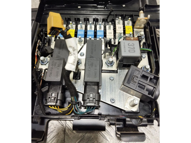 Pojistková skříňka 99965702090, 97061030301 Porsche Panamera (970) 2013