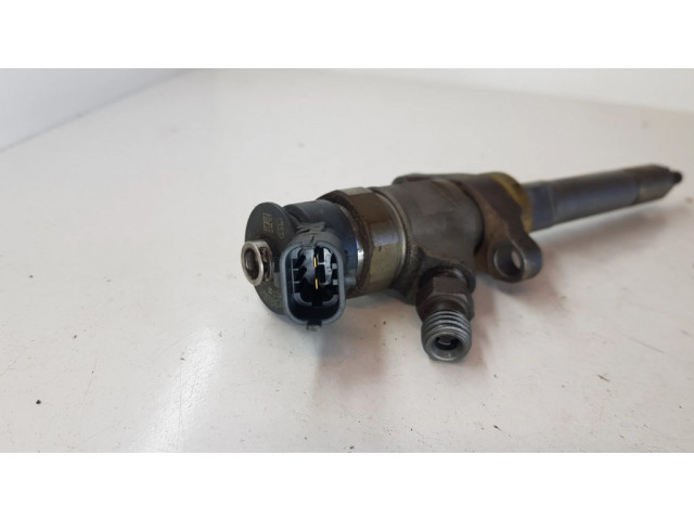 Vstřikovač 0445110311 Citroen C3 Picasso pro naftový motor 1.6