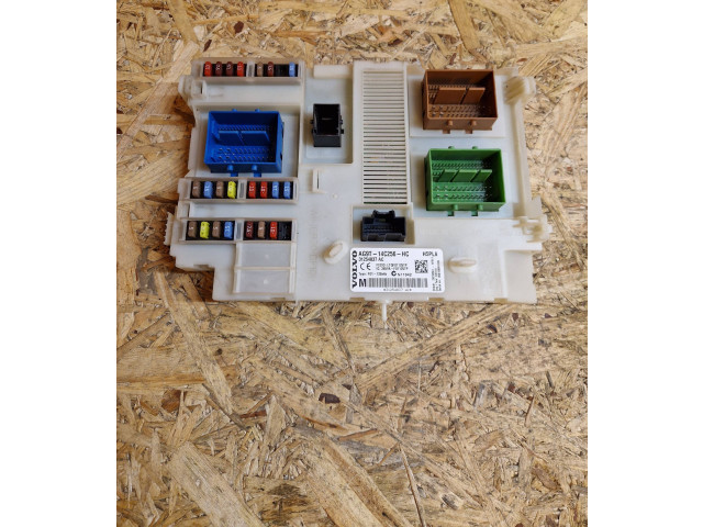 Блок предохранителей 31254837AC, 3659AF01125TP   Volvo V70    