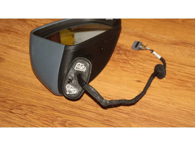 Зеркало электрическое Volvo XC40 - года