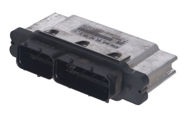 Блок управления двигателя 04C906057   Skoda Fabia Mk3 (NJ)