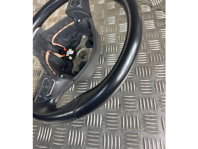 Volant Volkswagen Tiguan 2011 5C0419091B, 5K0959542  