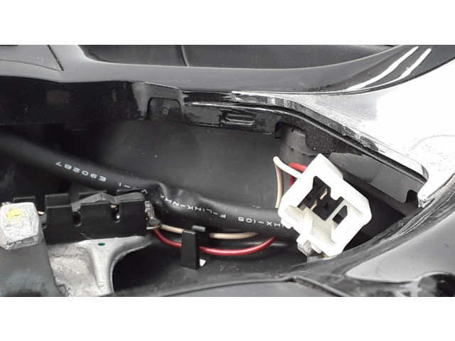 Руль Renault Captur 2013-2020 года 484008001R, 484008001