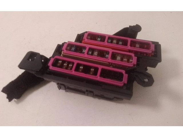 Блок предохранителей 8K2971845A Audi Q5 SQ5