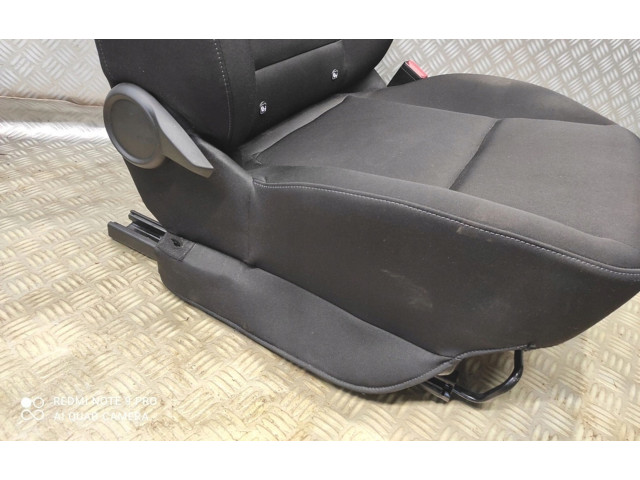 Подушка безопасности в сиденье Renault Clio V