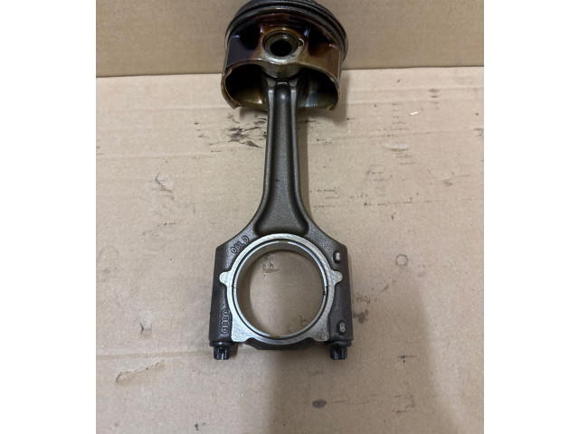 Поршень с шатуном 06LD Volkswagen Golf VII