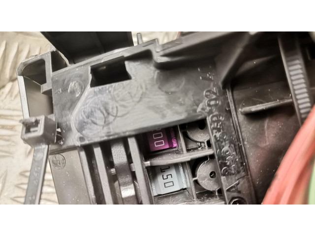   Pojistková skříňka a2465400240   Mercedes-Benz CLA C117 X117 W117 2013