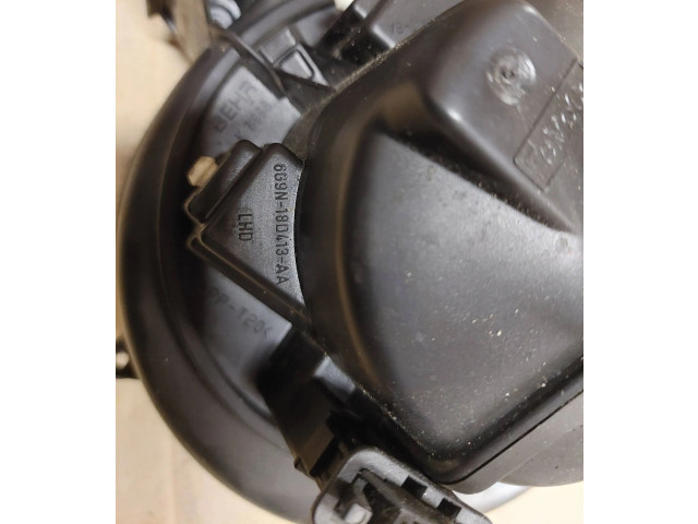 Вентилятор печки    6G9N18D413AA   Volvo V70