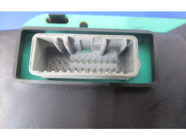 Панель приборов P8200733621, P8200733621   Dacia Sandero       