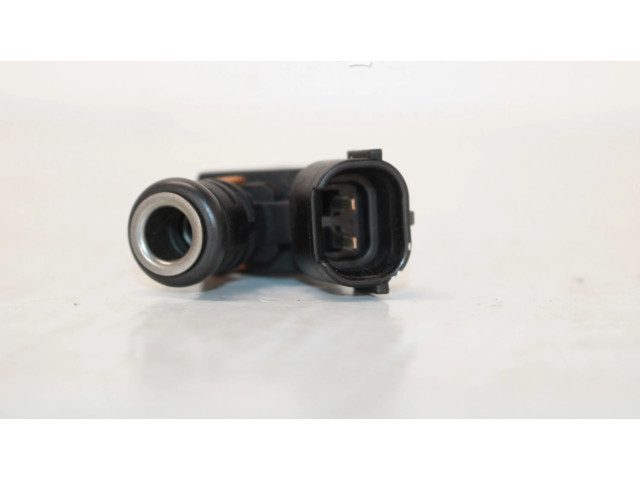 Форсунка 03C906031, 03C906031 Skoda Fabia Mk2 (5J) BTS