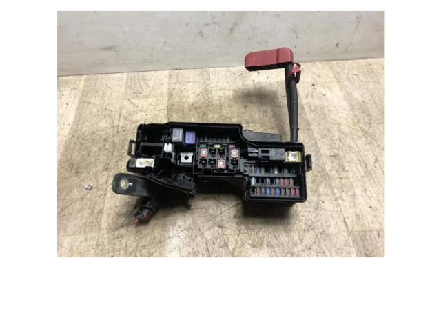 Блок предохранителей  1612191280, 1612191280   Peugeot 108    