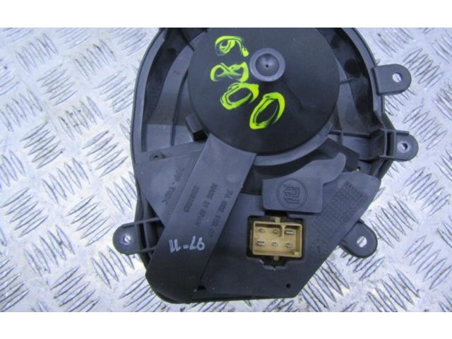 Вентилятор печки    8D1820021   Volkswagen Passat Alltrack