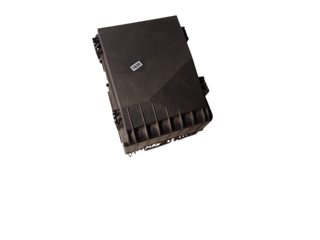 Блок предохранителей 013949431, 1K0937121D Audi A3 S3 8P