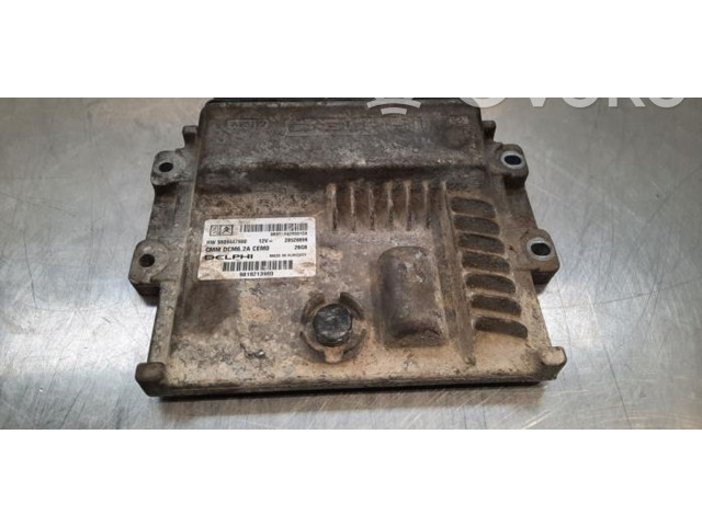 Блок управления двигателя 9809447980   Peugeot Expert