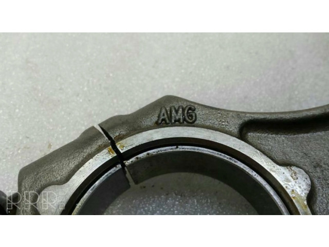 Поршень с шатуном A1560300917 Mercedes-Benz S AMG W221 для бензинового двигателя 6.2