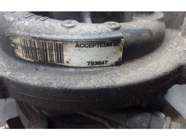 Turbodmychadlo Турбина 7402951, 753847 Volvo V50 2.0