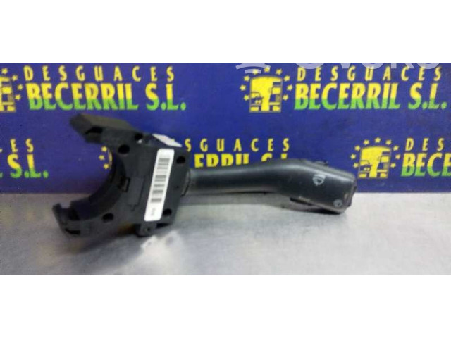 Ручка стеклоочистителей 4B0953503EFKZ   Volkswagen Passat Alltrack