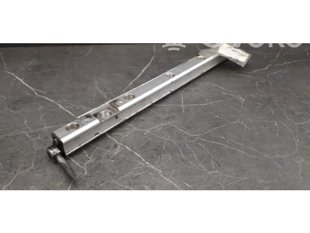 Vstřikovací lišta 9146038 Volvo 850