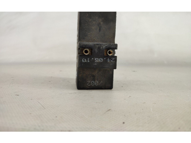 Блок управления двигателя 1J0919506M, 898967000 Skoda Fabia Mk2 (5J)