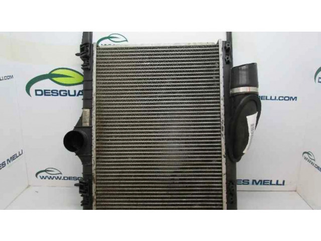 Интеркулер 30870772 Volvo S40, V40 1.9