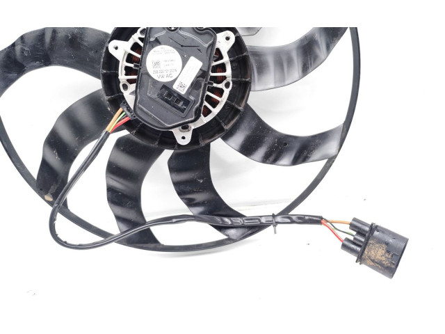 Вентилятор радиатора     5Q0816411BD    Skoda Kamiq 