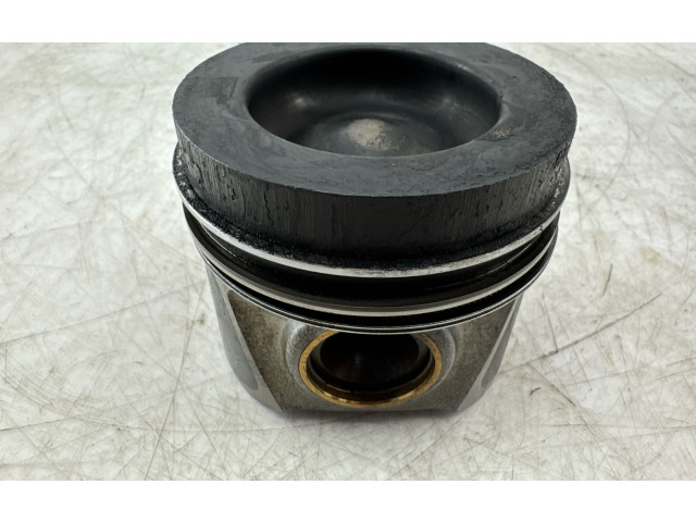 Поршень CUNA 0812A Volkswagen Golf VII