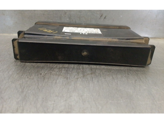 Блок управления 88281SC230, X1T22573M   Subaru Forester SH