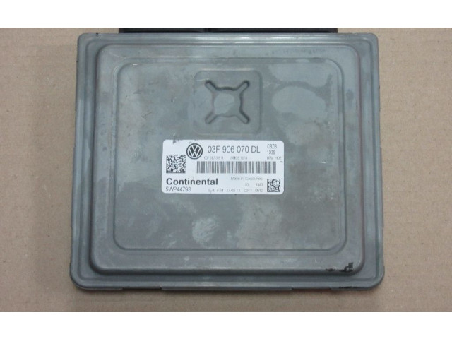 Řídící jednotka    Volkswagen Caddy 2015