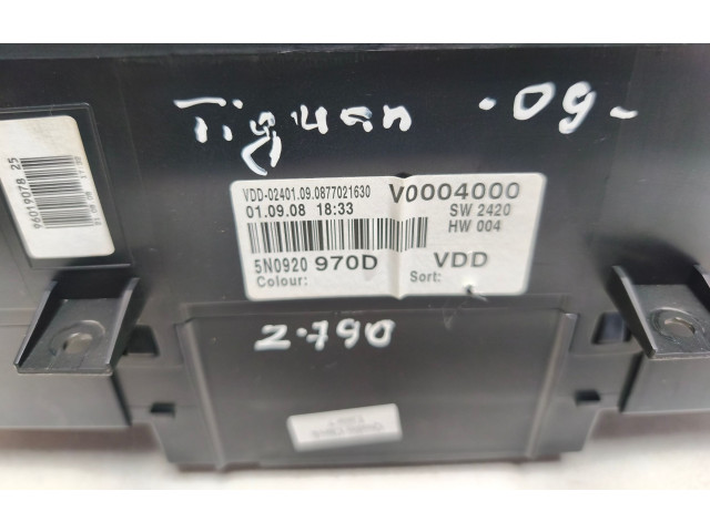Přístrojová deska Volkswagen Tiguan 2009 5N0920970D