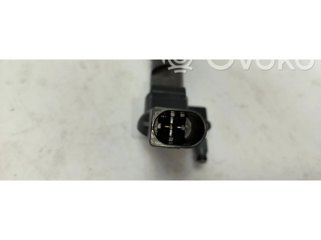 Vstřikovač 059130277CR3.0TDI   Audi Q7 4M    CZZA 