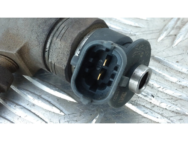 Vstřikovač 870692 Citroen Berlingo pro naftový motor 1.6