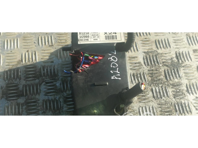 Блок предохранителей  91210   Hyundai Getz    