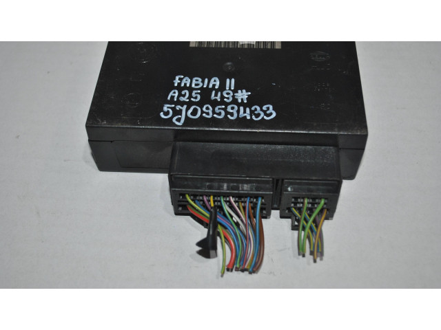 Блок комфорта 5J0959433, 5DK00812720 Skoda Fabia Mk2 (5J)