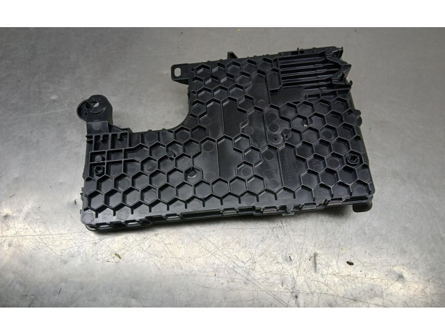 Блок комфорта 156745400B, 149784800E2 Tesla Model 3