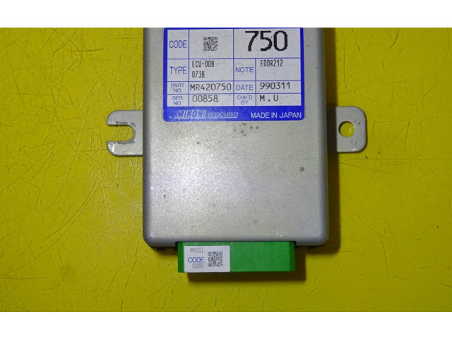 Блок управления MR420750 Mitsubishi Galant