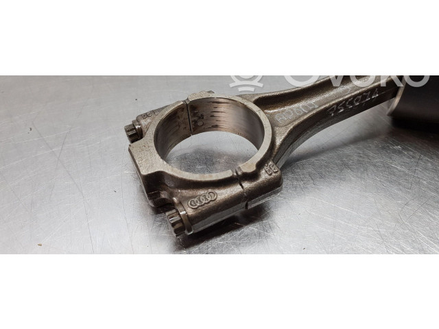 Поршень DDY 04L107065AM001, 03L105401A Skoda Octavia Mk3 (5E)