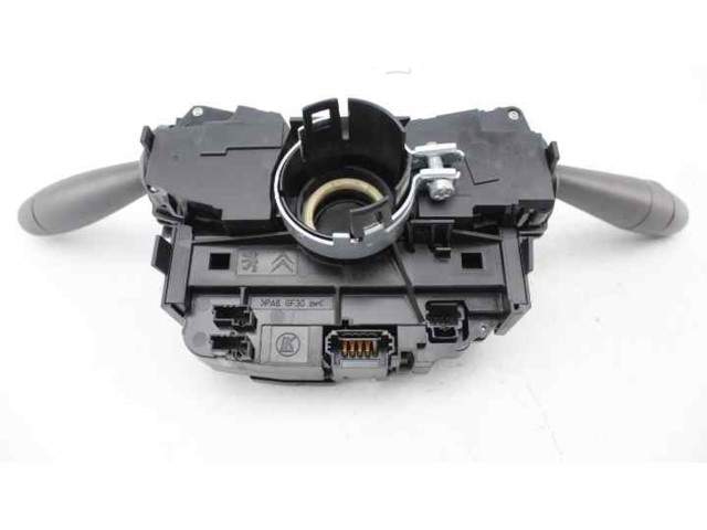 Ручка стеклоочистителей 00000384G4   Citroen C4 I