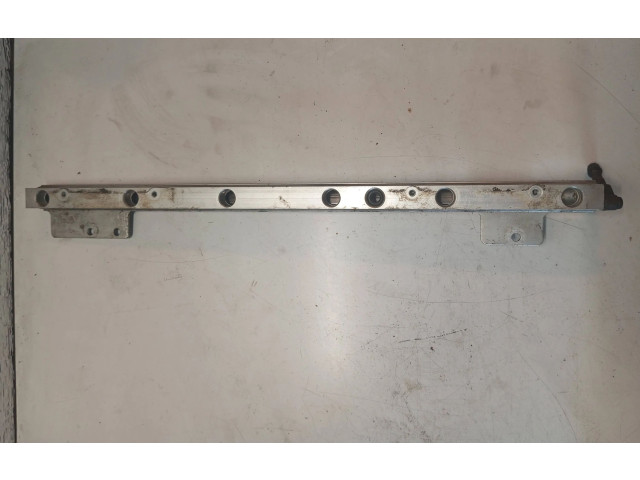 Топливная рампа 8658593   Volvo XC90   для двигателя b6294t