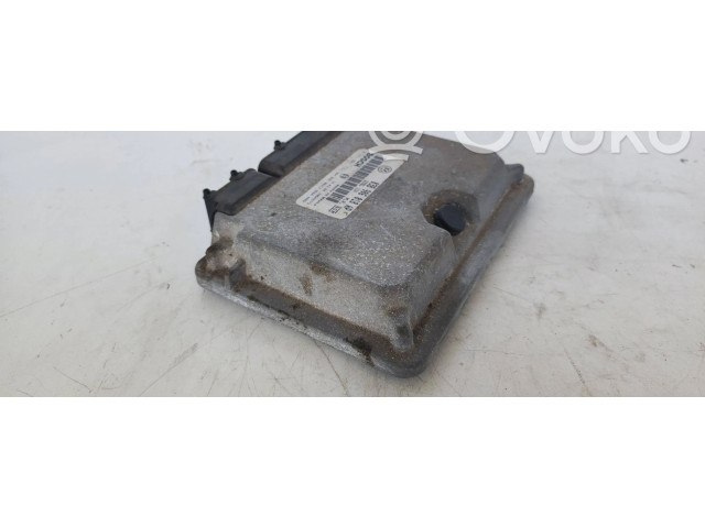 Блок управления двигателя 038906018AP, 28SA3773 Volkswagen New Beetle