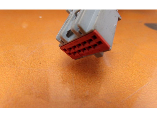 Зеркало электрическое        Ford Transit -  Tourneo Connect  2013 - 2022 года   