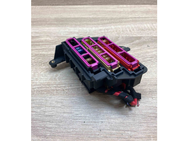 Pojistková skříňka 4F2971845A Audi A6 S6 C6 4F 2004