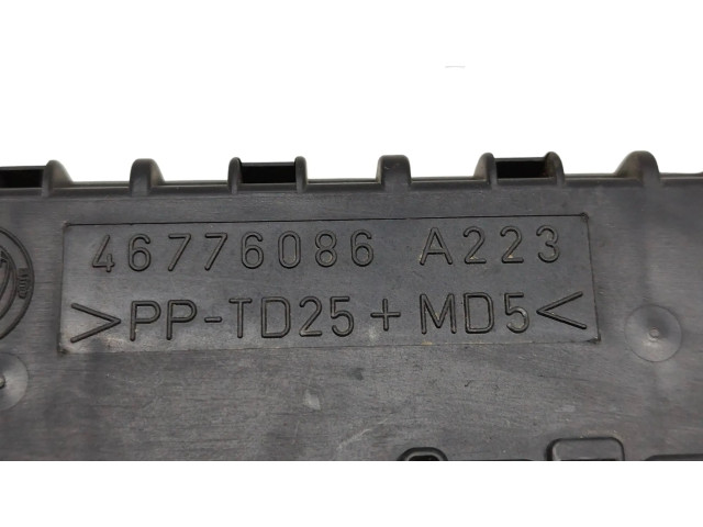   Pojistková skříňka 46776086   Lancia Lybra 2001