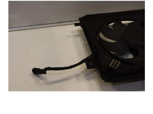 Электрический вентилятор радиаторов 9806313580 Peugeot Partner III