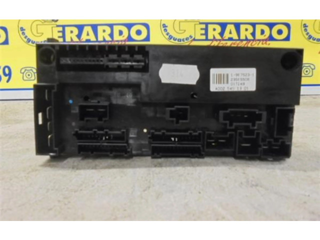   Pojistková skříňka A0025451901, A0025451901   Mercedes-Benz E AMG W210 2001