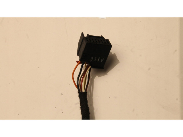 Зеркало электрическое Skoda Yeti (5L) 2009 - 2017 года