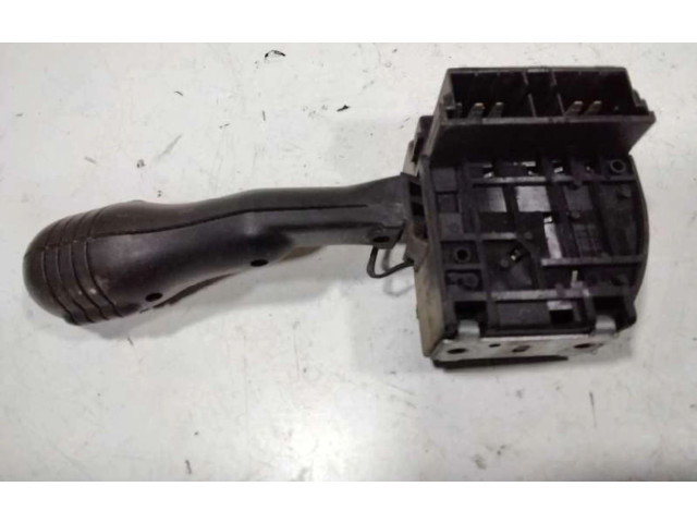 Ручка стеклоочистителей 7700832722 Renault Twingo I