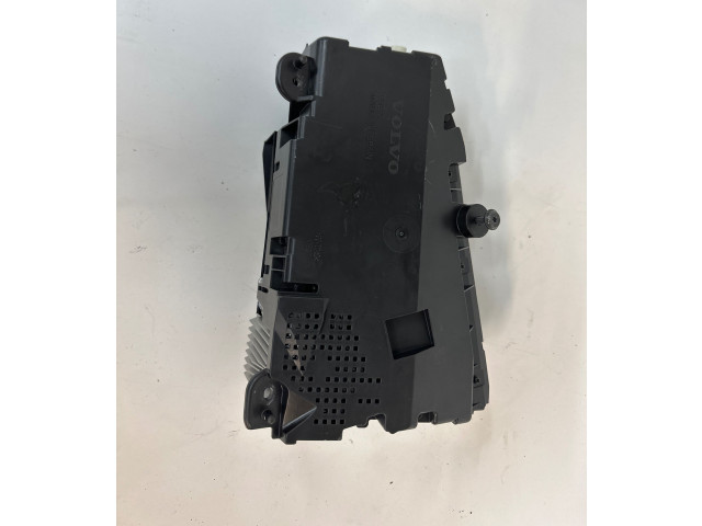 Дисплей 32233452, 10809058 Volvo XC90