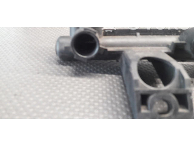 Топливная рампа 8200286064   Renault Clio IV  