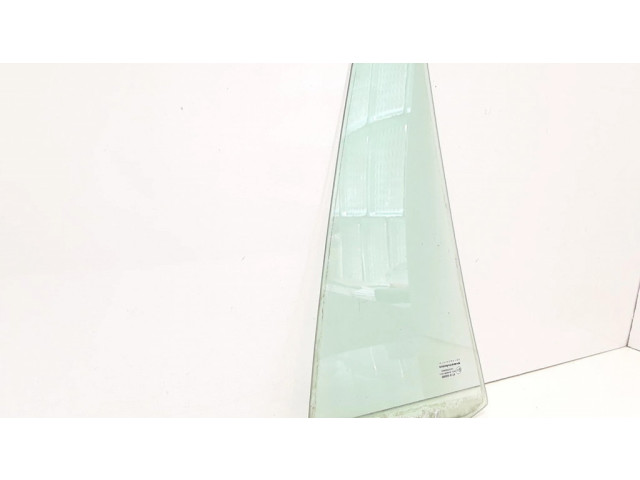 Маленькое стекло "A" задних дверей